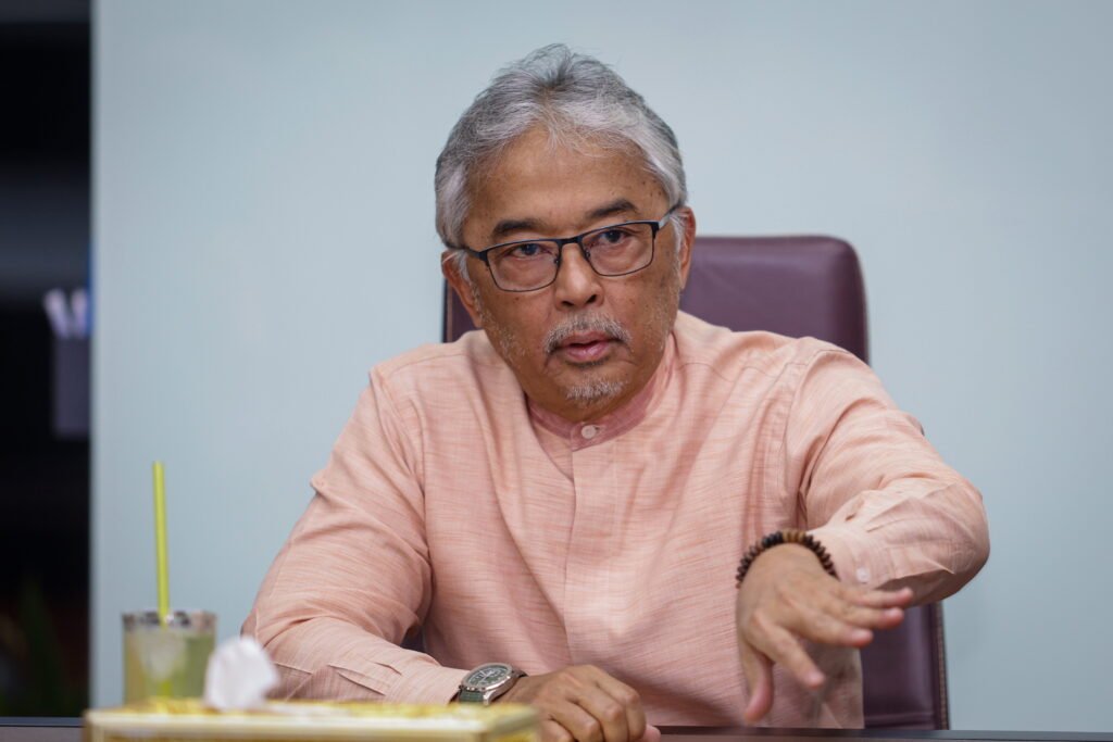 Sultan Pahang zahir kebimbangan isu pemberian taraf PR, kewarganegaraan