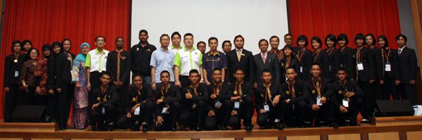 Dialog People To People Contact Delegasi Duta Belia 2010 Indonesia ke Malaysia